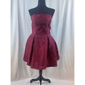 Juniors Size‎ 11 Strapless Pleated Ft N Flare Red Taffeta Dress With Pockets